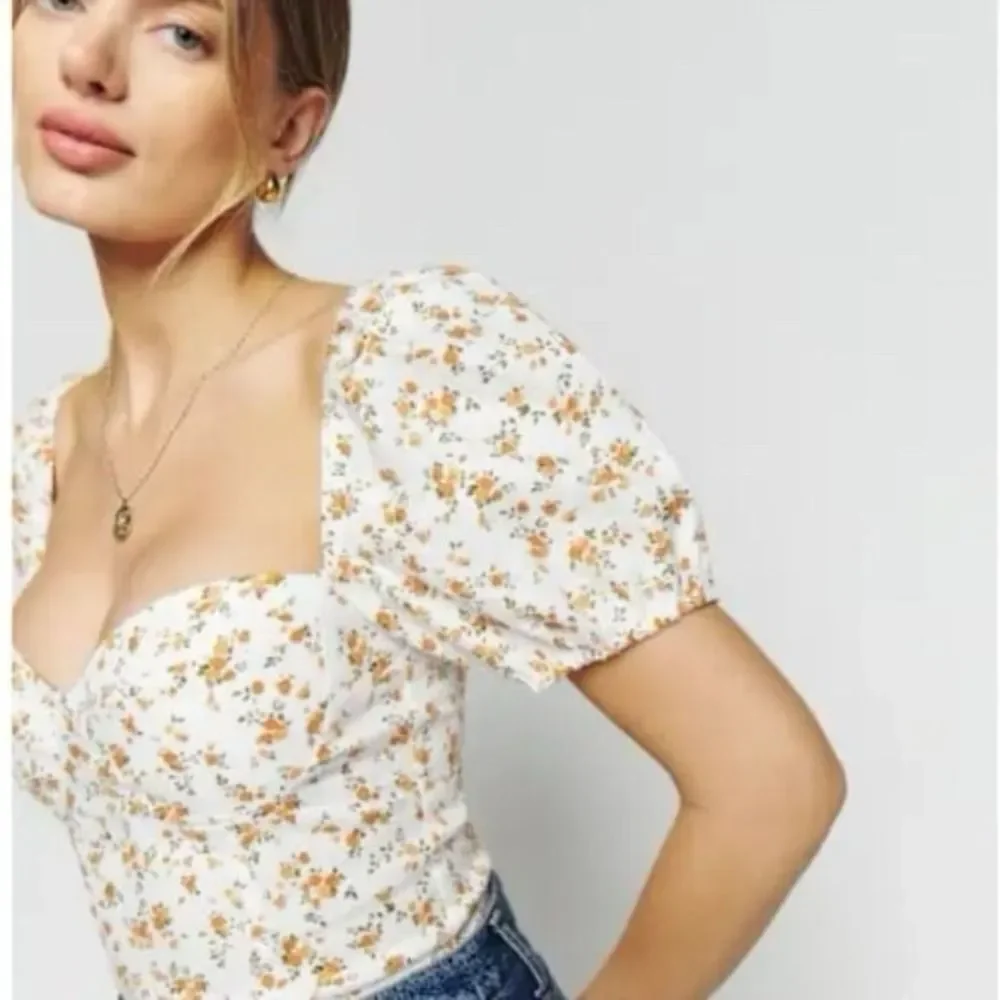 Reformation Andra Linen Top in Adagio Floral.Puff Sleeves. Zipper Closure.Sz 4